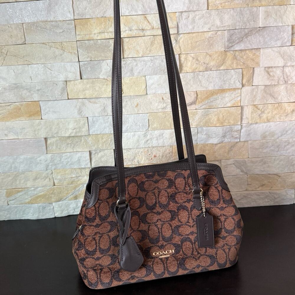 New‼️Coach Elise Shoulder Bag CFP36 Gold/Truffle